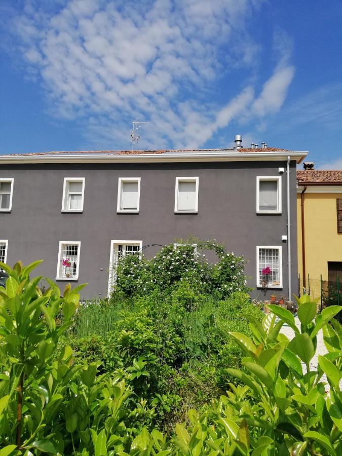 Zucchero Sui Baffi- Food Lovers B&B Mantova Luaran gambar