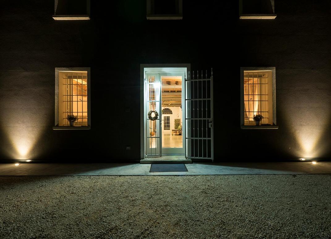 Zucchero Sui Baffi- Food Lovers B&B Mantova Luaran gambar