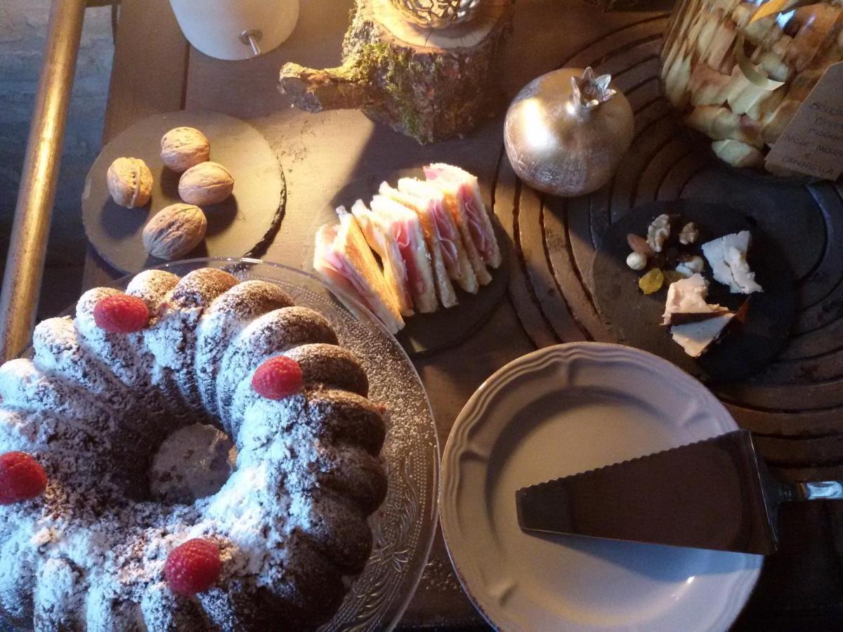 Zucchero Sui Baffi- Food Lovers B&B Mantova Luaran gambar