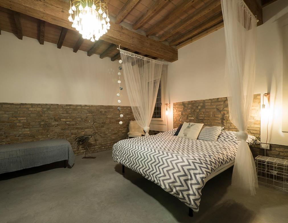 Zucchero Sui Baffi- Food Lovers B&B Mantova Luaran gambar
